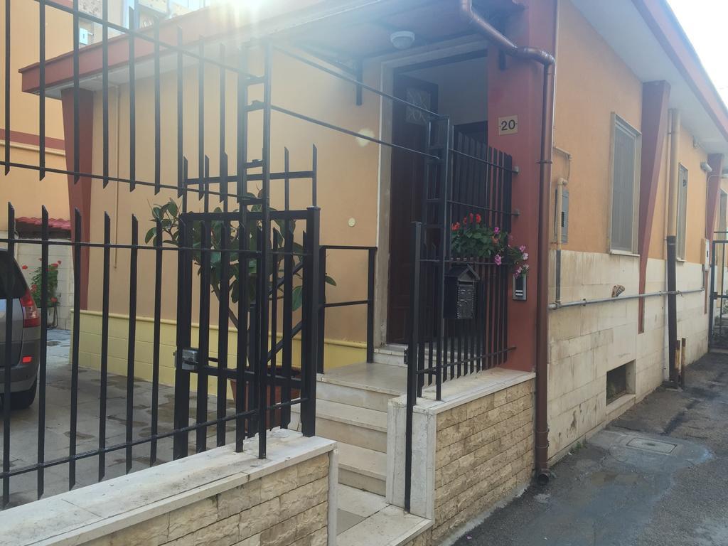 Casa Commenda Apartment Brindisi Phòng bức ảnh